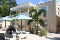 Venice Beach Villas Hotels near Venice Performing Arts Center