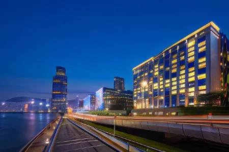InterContinental Grand Stanford Hong Kong Отели рядом с достопримечательностью «Абердин»