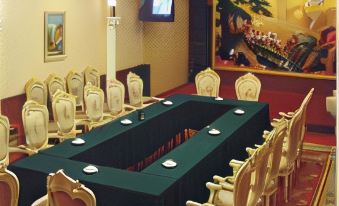 Greentree Alliance Hotel (Shenzhen Pinghu Center Metro Station)