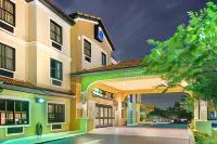 Comfort Inn & Suites Northeast - Gateway Hotels in Pinellas County