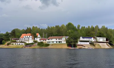 Håveruds hotell och konferens Hotels near Nordiska Tomtemuséet