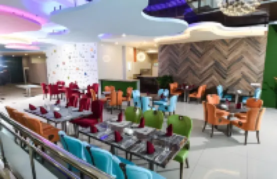 振林山福爾摩斯酒店