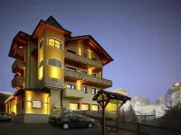 Panorama Hotel Fontanella - Mountain view