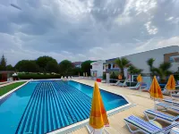 Palm Club Apart Otel Hotel di Bayraklidede Mahallesi