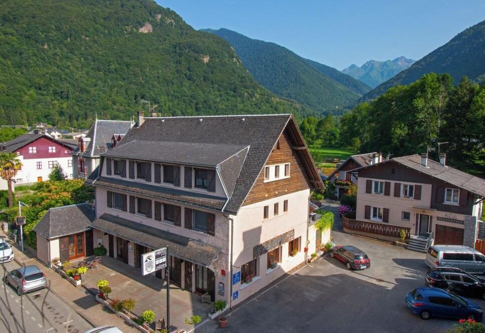 hotel overview picture