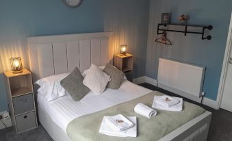 The City Hotel