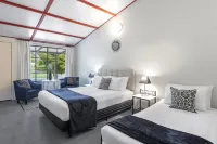 Dartmouth Motor Inn Hotels in Dartmouth