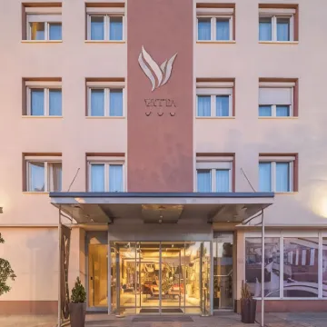 Vitta Hotel Superior Hotels near 04. Újpest