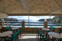 Haravgi Hotel Các khách sạn ở Votsi