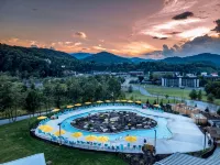 The Lodge at Camp Margaritaville