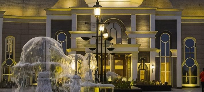 The Grand Nirvana Hotel Hotele w: Bareilly