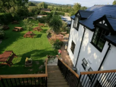 The Oak Inn Staplow Hotels in Ledbury