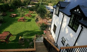 The Oak Inn Staplow