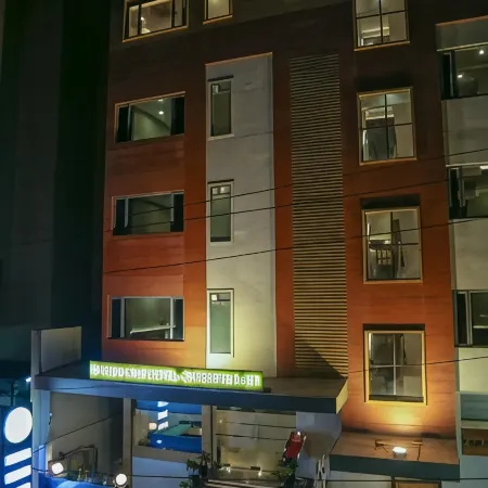 Four Leaf Hotel Sapphire Blue