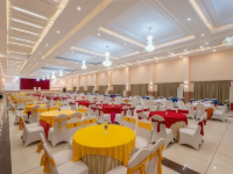 Dreamland Gold Resort & Hotel Hotels in Tilottama