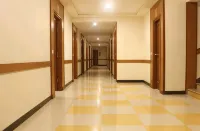 Hotel Chitra Park Hotels in Tiruchendur