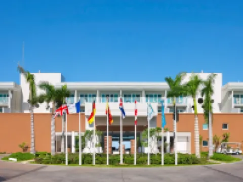 Hotel Playa Vista Azul バラデロのホテル