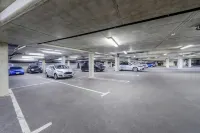 Park Place Apartments - parking