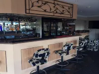 James Street Motor Inn - Barer