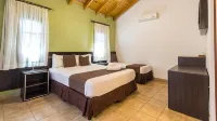 Complejo Americano Hotels in Пуерто-Іґуасу