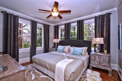 The Home Collection CLT: 500 Queens