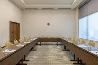 Four Points by Sheraton Monterrey Airport Hotels in Аподака