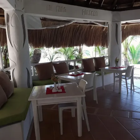 Al Faro Cosmio Hotel Palawan