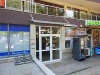 Sunny Sands Studios - Parking