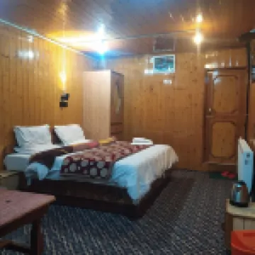 Roseland Cottage , Gulmarg