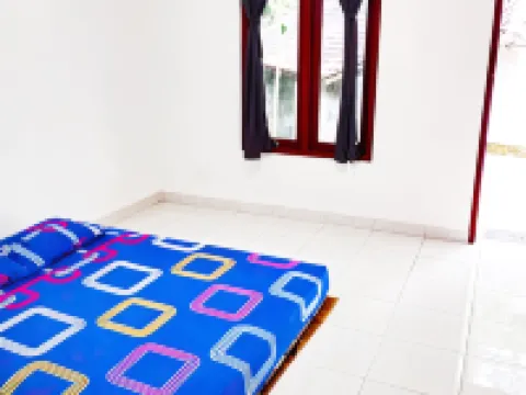 Sarwi Endah Beach Cottage Hoteles en Tepus