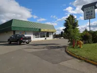 Walking Eagle Inn & Lodge Hotel di Rocky Mountain House