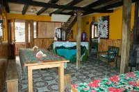 Hostal Cloud Forest Hotels in Zumbahua