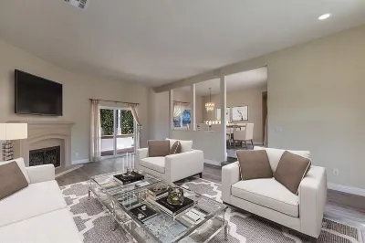 Private luxury retreat home. Located Near Shopping & the Beach Отели рядом с достопримечательностью «Университет Запад Лос-Анджелес»