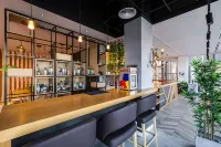 Ink Hotel - bar
