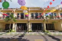 Lotus Hotel - Vuon Vua Hôtels à : 