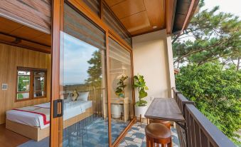 Hon Dau Resort