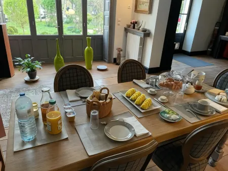 La Mare Aux Bambous Отели в г. Мён