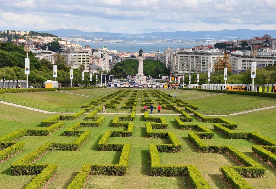 3. 호텔 엑셀시어 ..