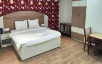 Dew Drop Inn