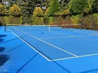 Opuke Crash Pad, enjoy Resort Facilities, Opuke Hot Pools, Ski Field.