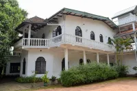 Hotel Breetas Garden Hotel a Nawalapitiya