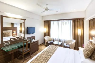 The Royal Orchid Hotel, Chembur Hotel in zona Index Group
