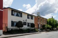 Battery Point Boutique Accommodation Hotels near St George’s Anglican Church