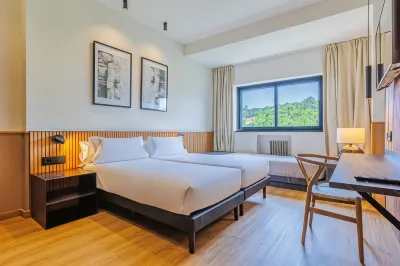 Hotel Acta Madfor Hotels near Glorieta de San Antonio