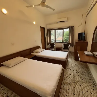 Hotel J.B. Hotels near State Secretariat Building