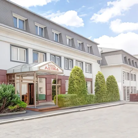 Hotel Astra Отели рядом с достопримечательностью «Прага 11»