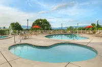 Sunrise Ridge Resort - Resorts