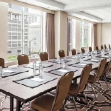 Home2 Suites by Hilton Chicago McCormick Place