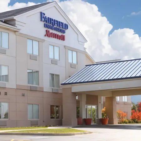 Fairfield Inn & Suites Chicago St. Charles Отели в г. Сент-Чарльз