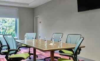 Home2 Suites by Hilton Largo